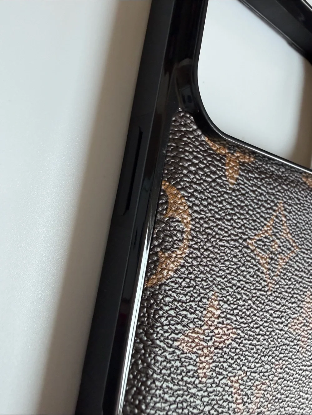 17 pro max Brown Monogram Leather-Style Phone Case